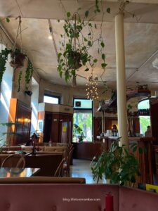 autumn cafés Vienna