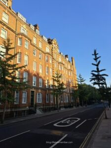 cool free things to do in london