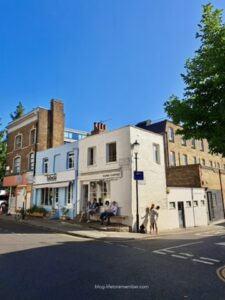 cool free things to do in london