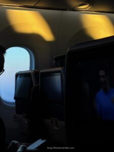 how to travel long distances cheaply
